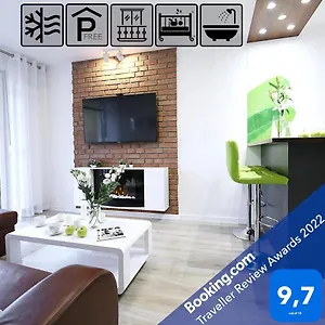  Apartment Apartimento Naturale